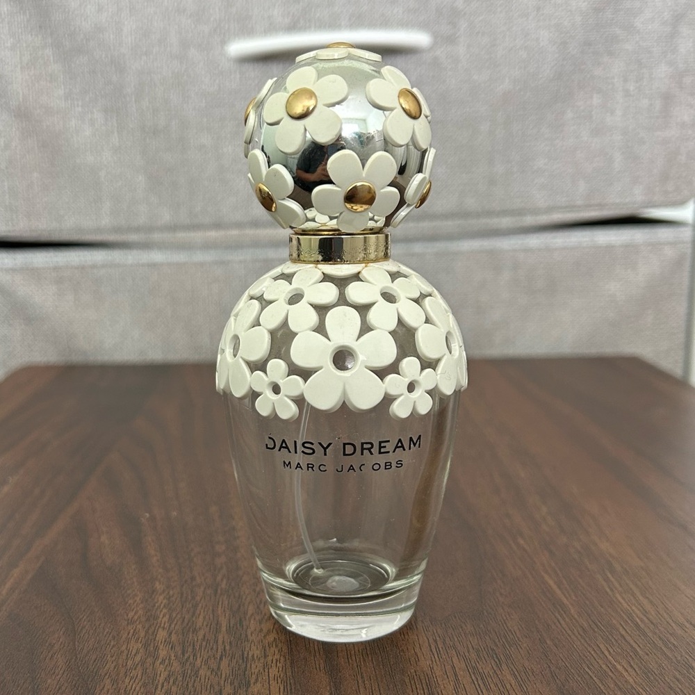 EMPTY Marc Jacobs bottle